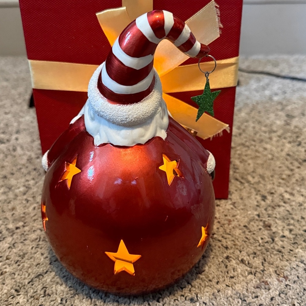 Santa Luminary w Flameless Candle Holiday Color Changing / Steady Amber Modes - Picture 8 of 11
